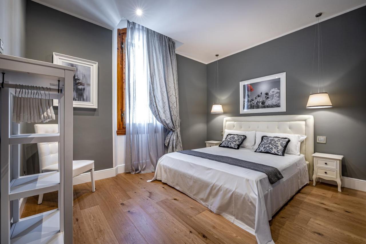 Yid Capo Di Mondo Luxury Apartment In Florence Luaran gambar